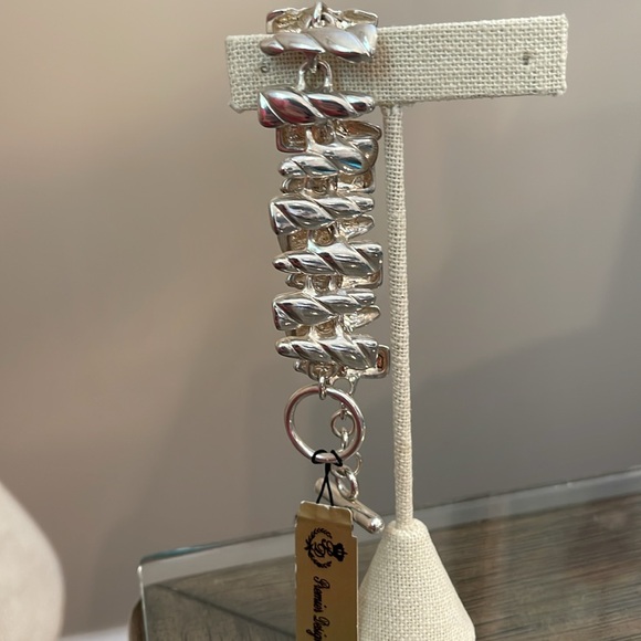 Vintage Premier Designs “Artistic” Silver-tone Toggle Bracelet Style #5062 - Picture 15 of 16